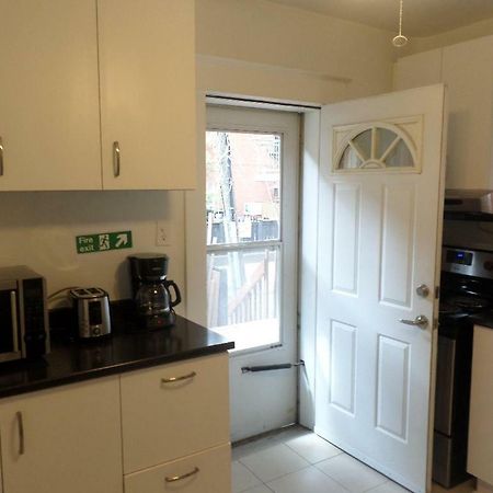 Beautiful, Clean, Quiet 2 Br-In Downtown Ottawa. Parking, Wifi And Netflix Included Apartment ภายนอก รูปภาพ